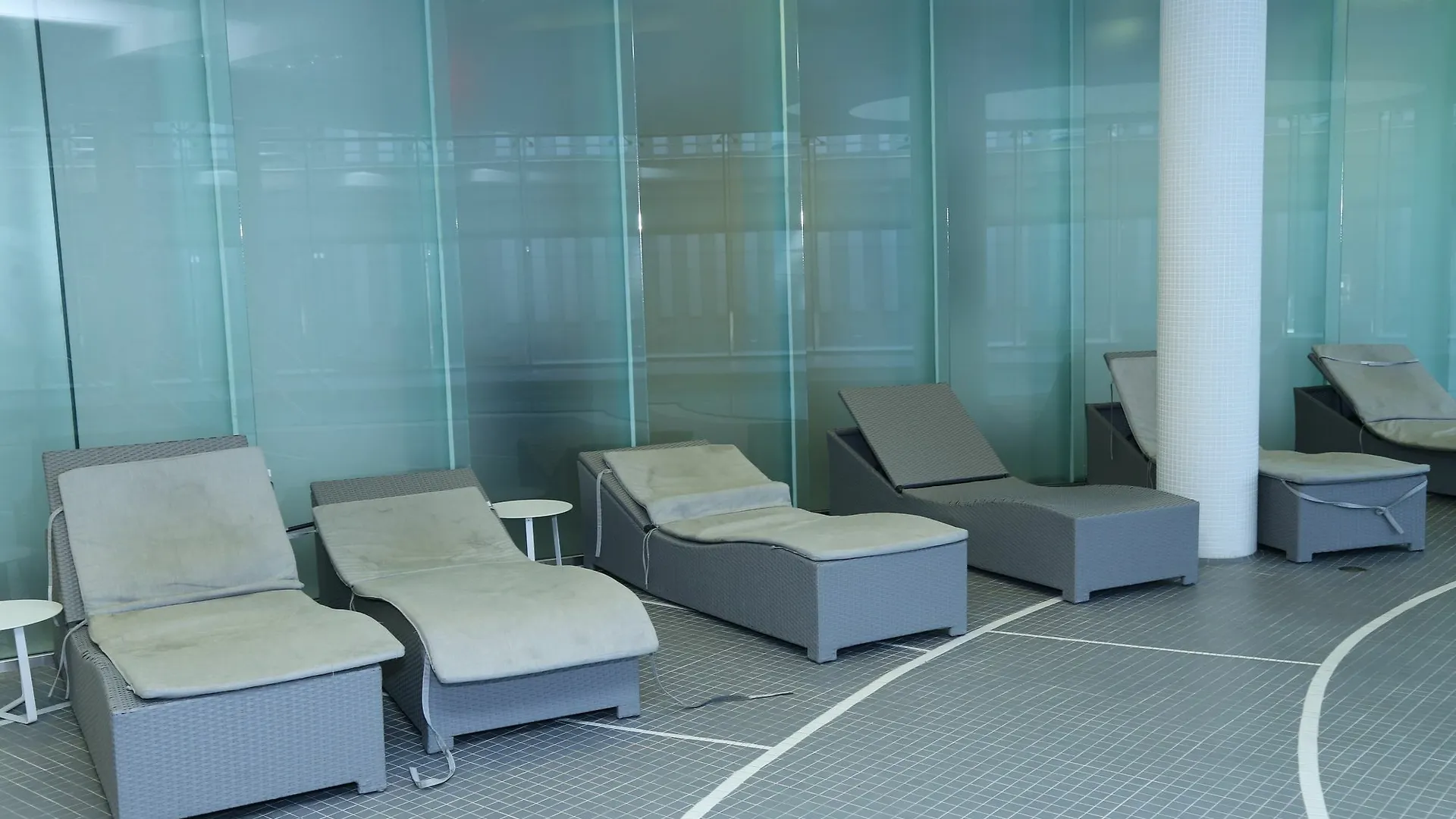 Plush Residence Downtown Toronto 3*,